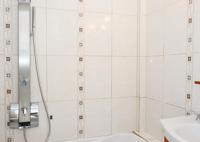 Asterias Boutique 3*