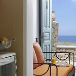 Asterias Boutique